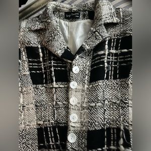 Gorgeous blazer . Made in France . Silk lined